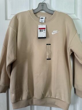 Nike Kids Crewneck Sweatshirt in Beige